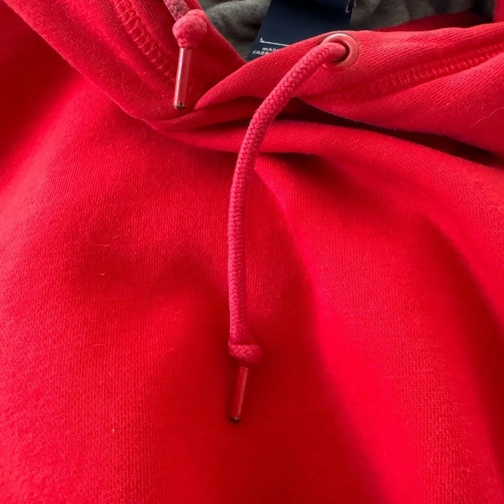 Nike Women’s Red Slim Fit Red Hoodie size L